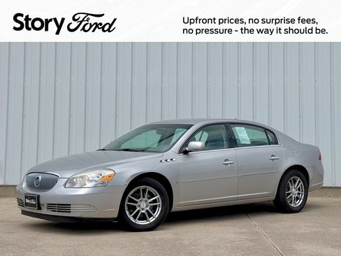 Used 2007 Buick Lucerne CXL w/ Luxury Package FWD image 1