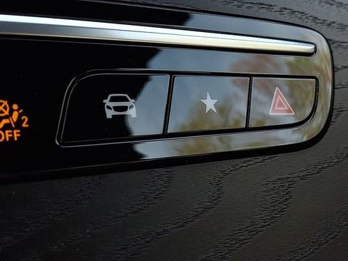 Used 2022 Mercedes-Benz GLC 300 image 25