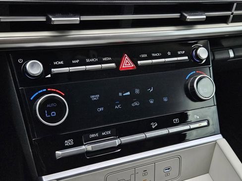 New 2026 Hyundai Santa Fe SE image 24