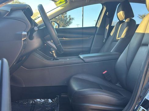 Used 2019 MAZDA MAZDA3 Sedan w/ Preferred Package image 16
