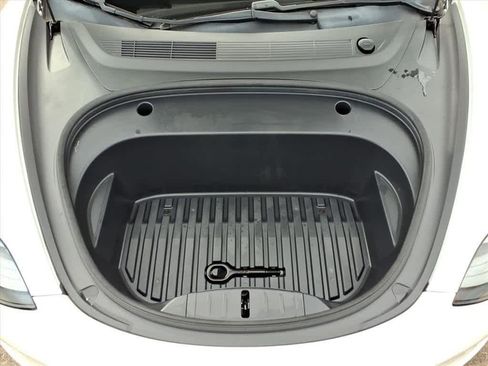 Used 2021 Tesla Model 3 Standard Range Plus image 23