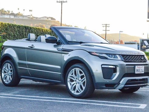 Used 2018 Land Rover Range Rover Evoque HSE Dynamic image 3