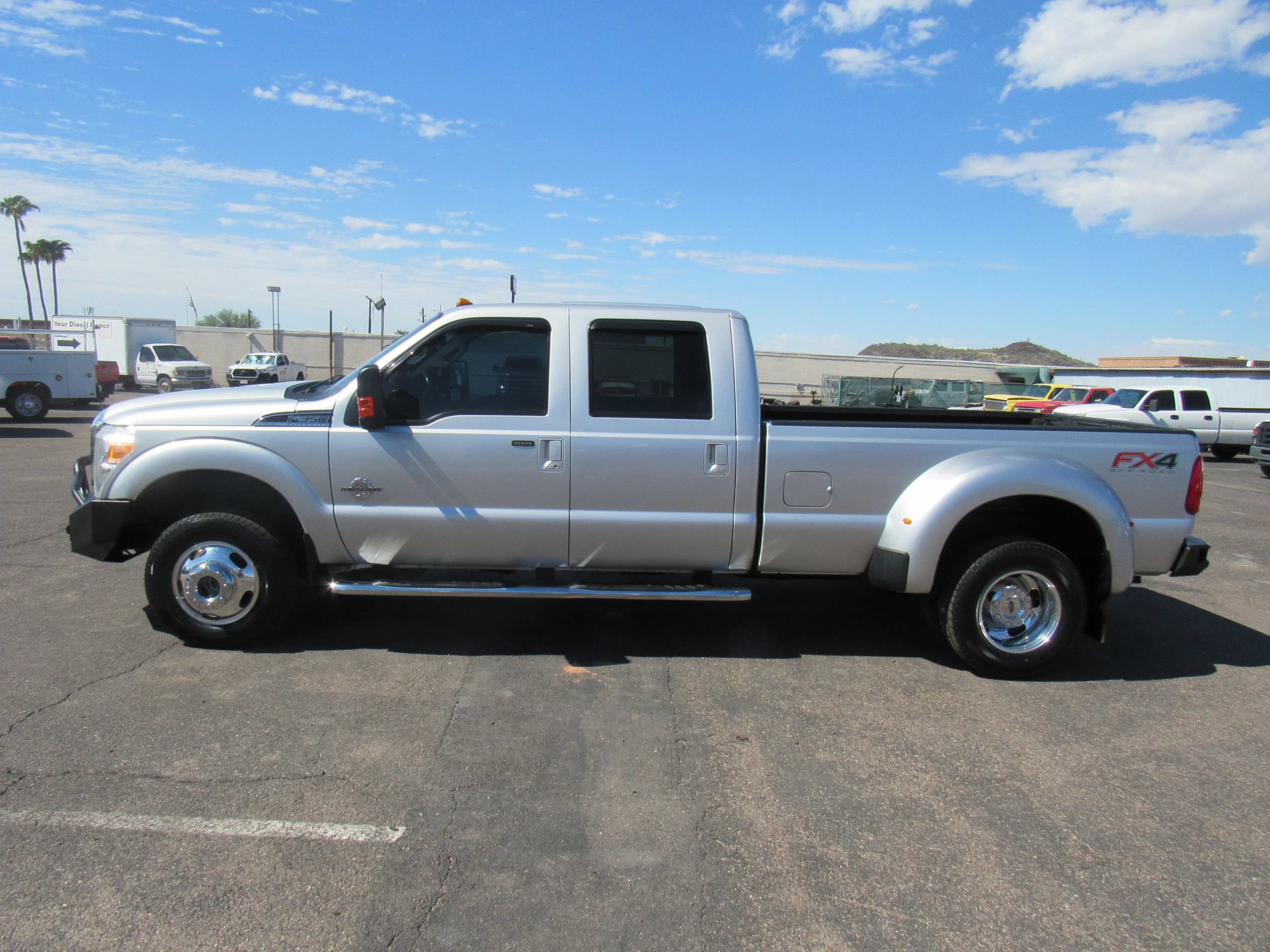 Used 2015 Ford F350 Lariat w/ Lariat Ultimate Package AWD/4WD image 2