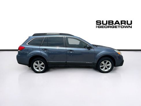 Used 2014 Subaru Outback 2.5i image 9