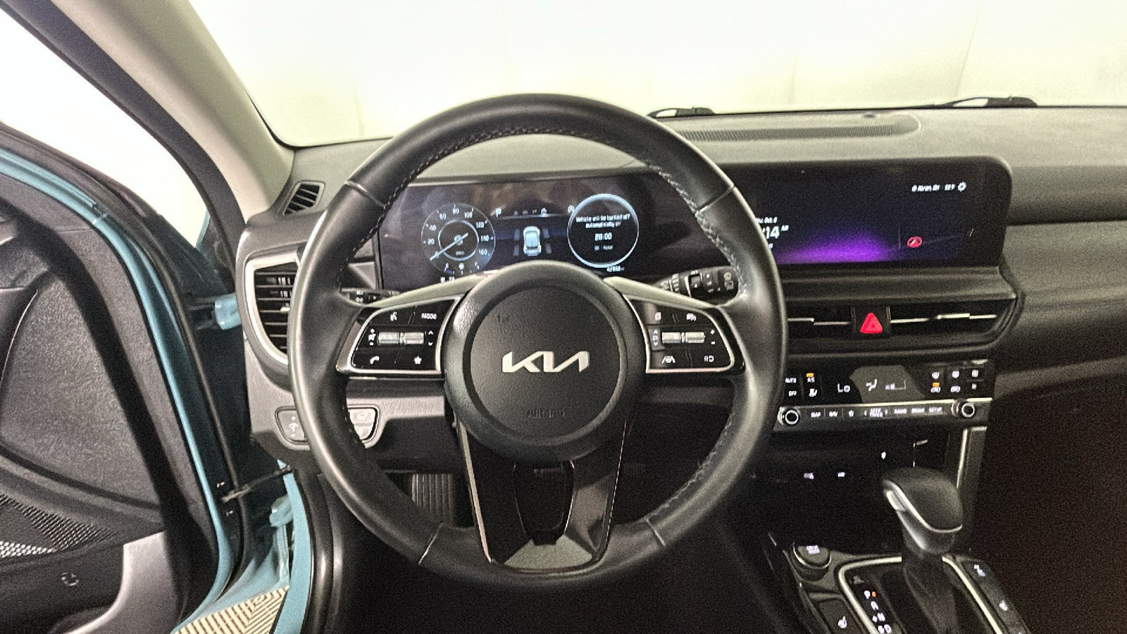 Used 2025 Kia Seltos EX w/ EX Sunroof Package AWD/4WD image 18