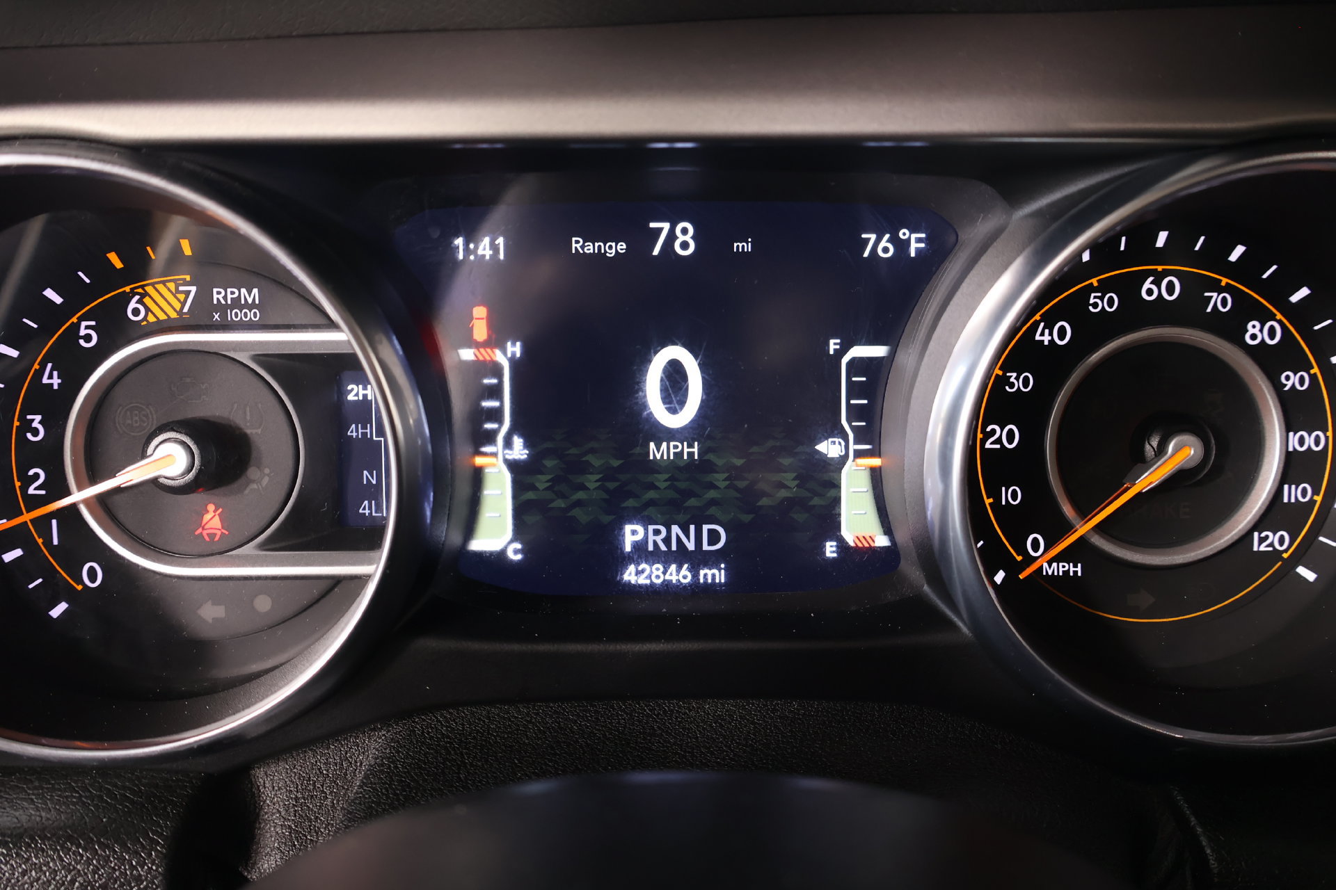Used 2020 Jeep Wrangler Sport AWD/4WD image 4
