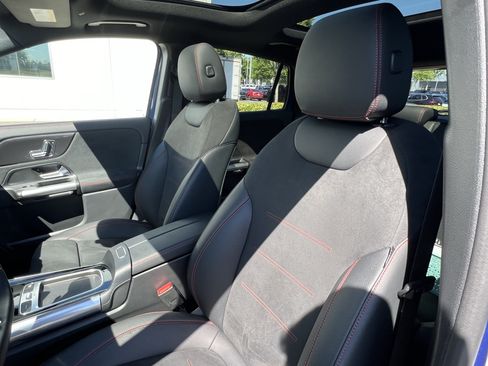 Certified 2025 Mercedes-Benz GLA 250 w/ AMG Night Package image 16