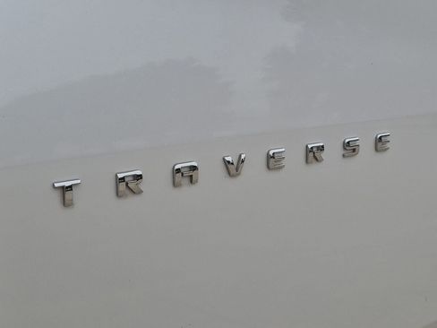 Used 2019 Chevrolet Traverse High Country AWD/4WD image 6