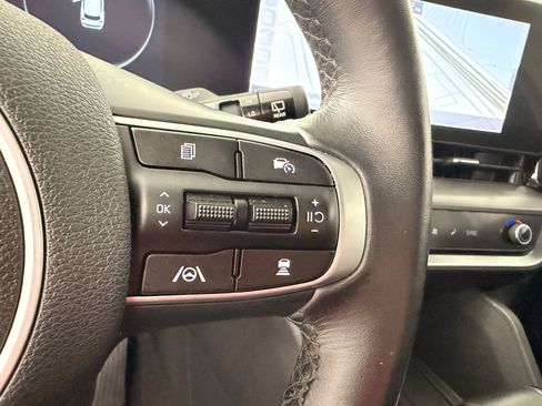 Used 2024 Kia Sportage SX image 28