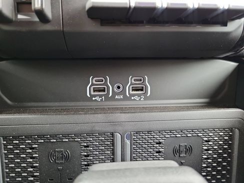 New 2026 RAM 2500 Big Horn AWD/4WD image 22