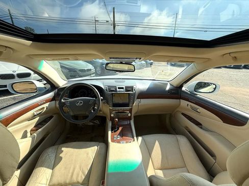 Used 2011 Lexus LS 460 LS 460 Sedan 4D image 2
