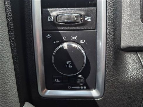 Used 2018 RAM 1500 Big Horn AWD/4WD image 15