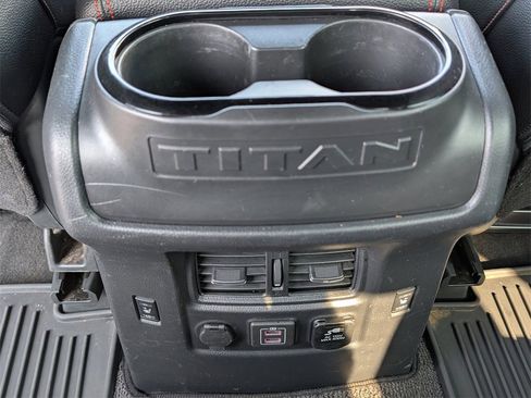 Used 2020 Nissan Titan PRO-4X w/ Pro-4x Convenience Package image 29