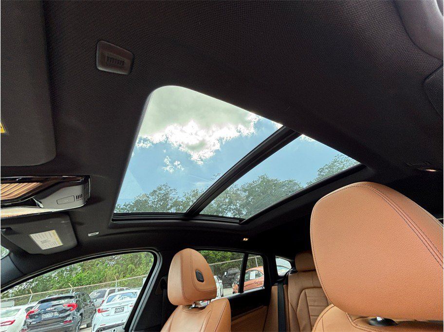 Used 2021 BMW X4 xDrive30i w/ Premium Package AWD/4WD image 39