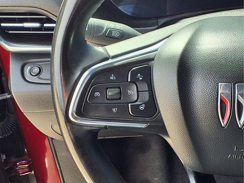 Used 2024 Buick Envista Preferred w/ Convenience I Package image 5