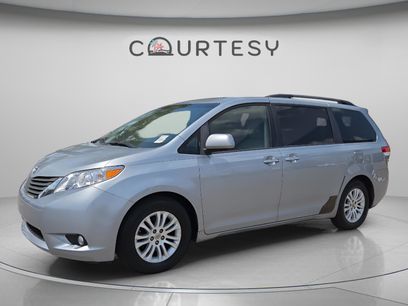 Used 2014 Toyota Sienna XLE