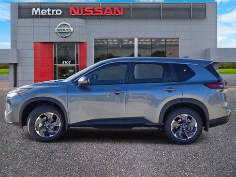 New 2026 Nissan Rogue SV image 3