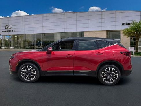 Used 2023 Chevrolet Blazer RS w/ Enhanced Convenience Package AWD/4WD image 2