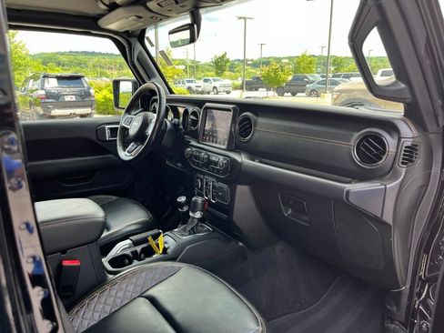 Used 2022 Jeep Gladiator Overland AWD/4WD image 28