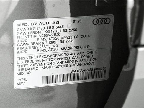 Used 2025 Audi Q5 Prestige w/ Prestige Package image 26