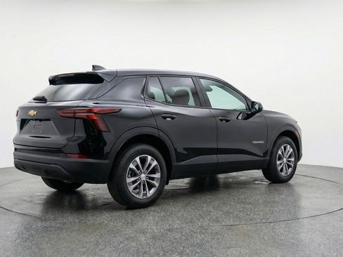 Used 2025 Chevrolet Equinox LT FWD image 9