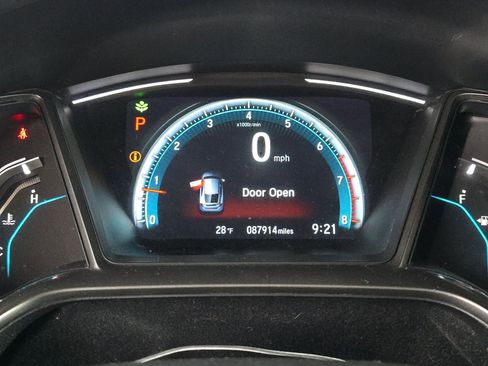 Used 2019 Honda Civic EX image 13