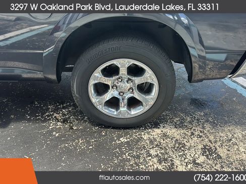 Used 2017 RAM 1500 Laramie w/ Convenience Group RWD image 19