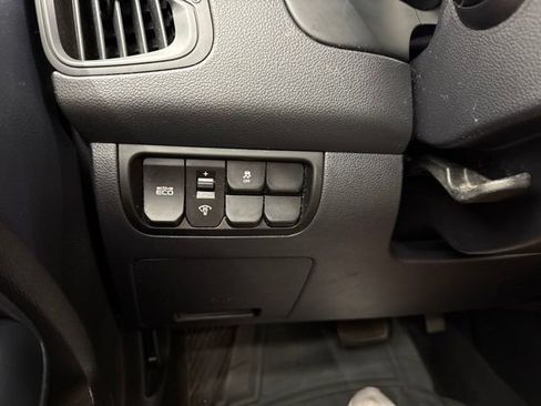 Used 2013 Kia Rio LX w/ PWR Pkg FWD image 19