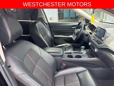 Used 2020 Nissan Altima 2.5 SR FWD image 13