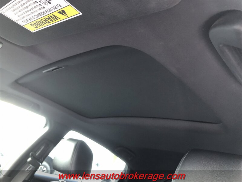Used 2018 Honda Civic EX-L image 16