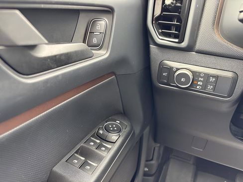 Used 2022 Ford Bronco Sport Outer Banks w/ Tech Package AWD/4WD image 36