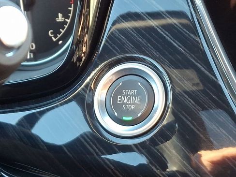 Certified 2024 Cadillac XT6 Premium Luxury image 26