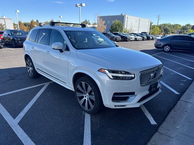 Used 2024 Volvo XC90 B6 Ultimate w/ Protection Package Premier AWD/4WD image 3