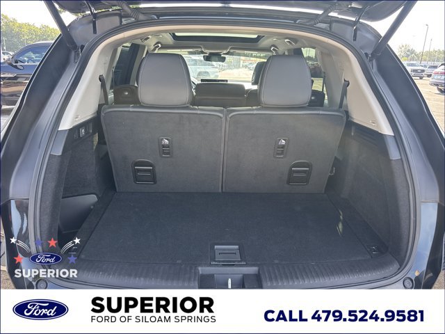 Used 2023 Acura MDX w/ Technology Package FWD image 6