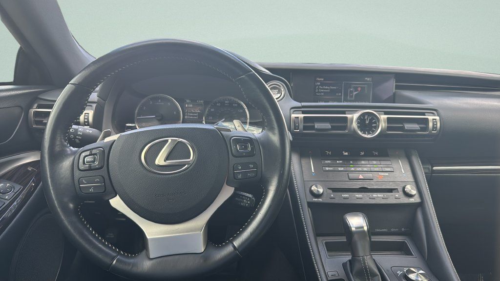 Used 2019 Lexus RC 300 RWD image 13