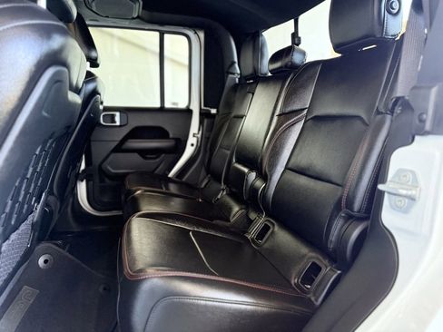 Used 2021 Jeep Gladiator Rubicon image 42