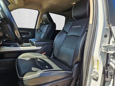 Used 2022 RAM 2500 Laramie AWD/4WD image 13
