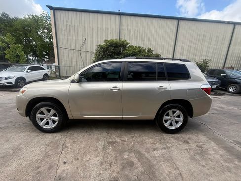 Used 2008 Toyota Highlander 2WD image 4