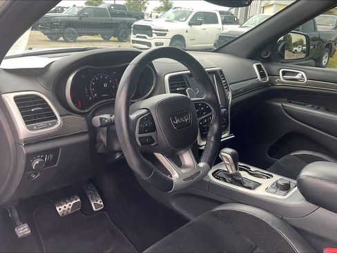 Used 2018 Jeep Grand Cherokee Trackhawk w/ Trailer Tow Group IV AWD/4WD image 11