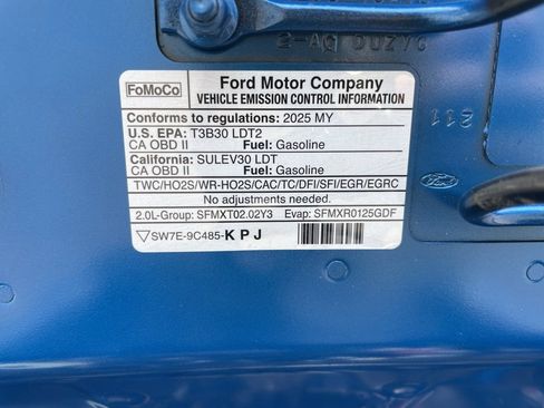 New 2025 Ford Maverick Lobo image 42