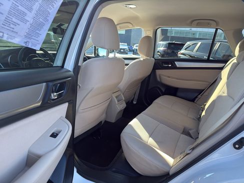 Used 2019 Subaru Outback 2.5i Premium image 29