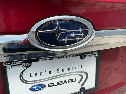 Certified 2022 Subaru Ascent Premium w/ Convenience Package AWD/4WD image 4