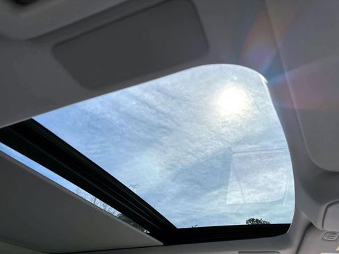 Used 2025 Ford Expedition Max Platinum w/ Platinum Ultimate Package image 12