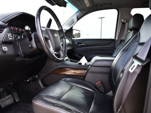 Used 2016 Chevrolet Tahoe LT image 11