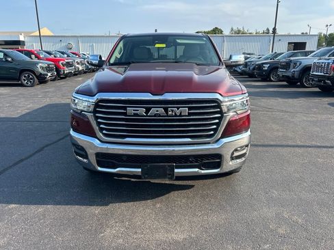 Used 2025 RAM 1500 Laramie w/ Advanced Safety Group II AWD/4WD image 1