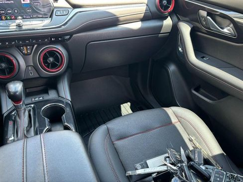 Used 2021 Chevrolet Blazer RS w/ Driver Confidence II Package FWD image 19