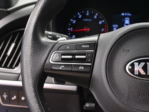 Used 2020 Kia Stinger GT-Line w/ Sun & Sound Package AWD/4WD image 16