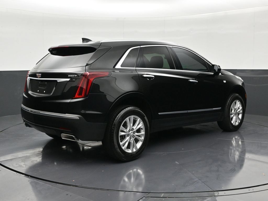 Certified 2025 Cadillac XT5 Luxury FWD image 5