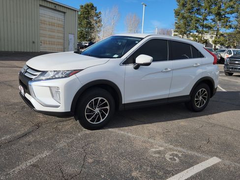 Used 2020 Mitsubishi Eclipse Cross ES image 5