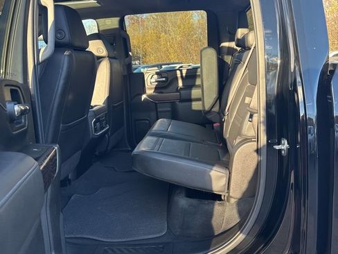 Used 2023 GMC Sierra 3500 Denali w/ Denali Ultimate Package image 7